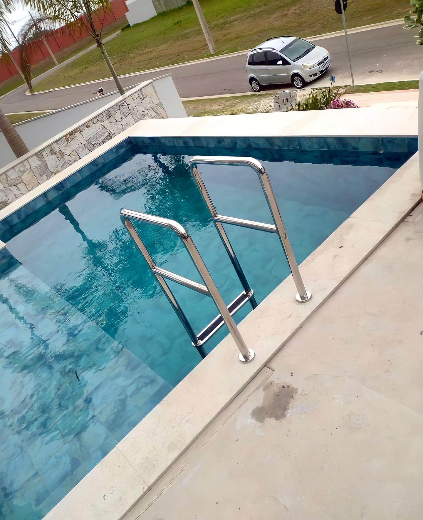 Escada para piscina 1 (1)